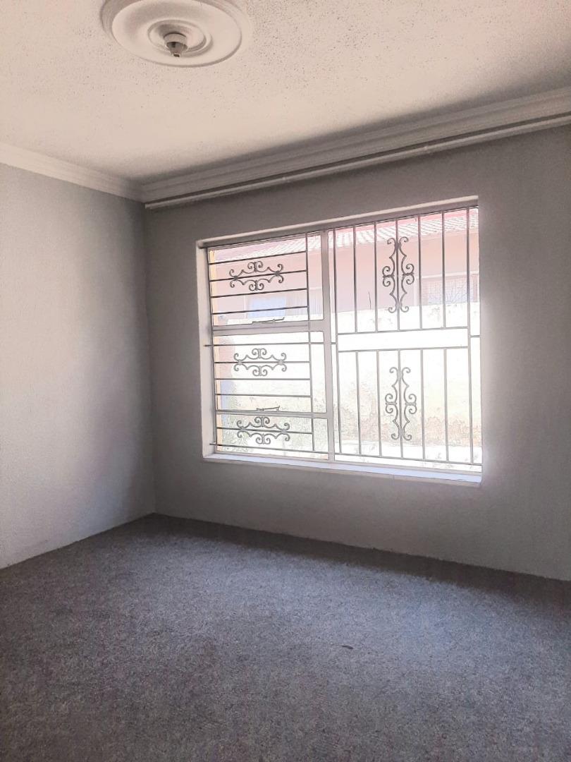 606284_PHOTO-2022-11-26-18-23-10